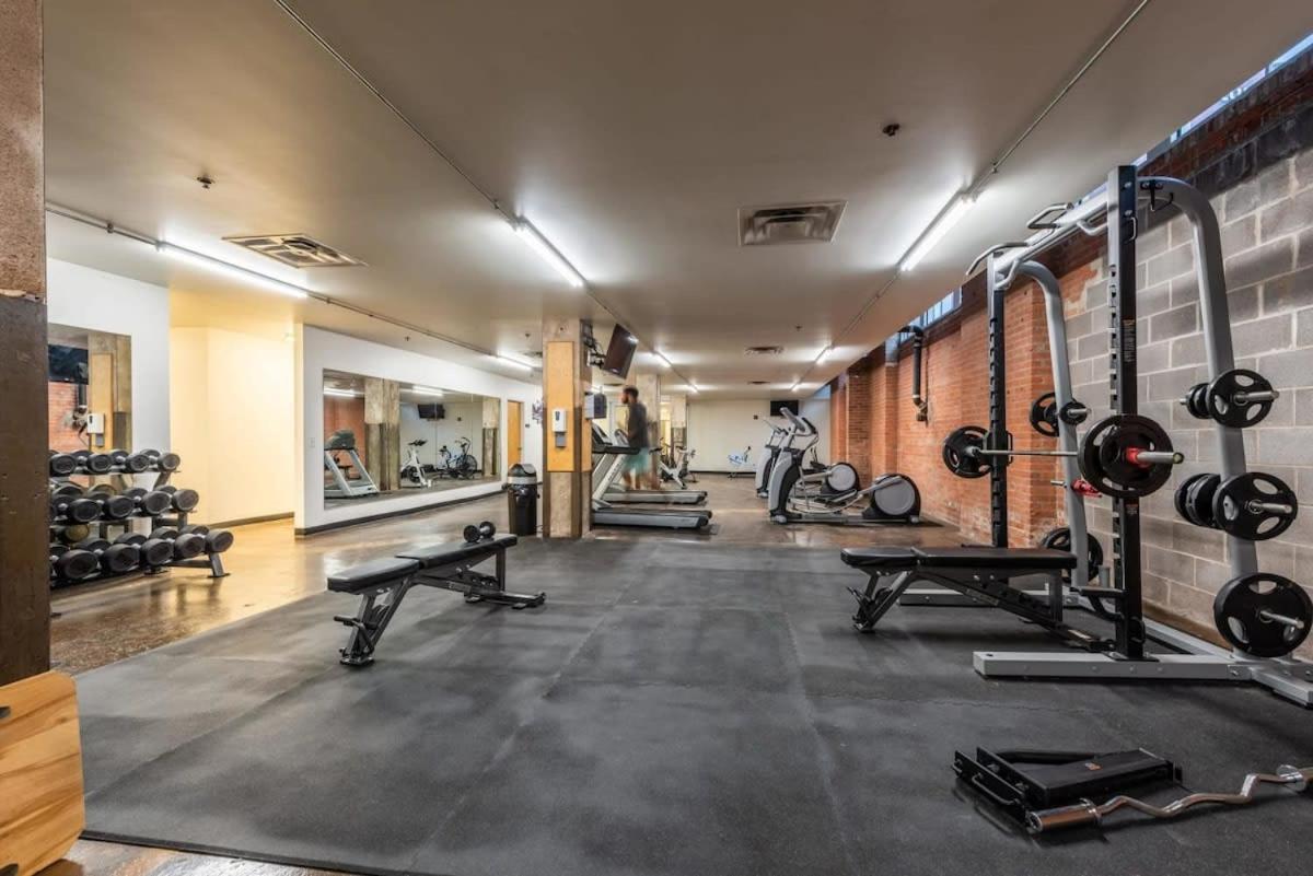 2Br 2Ba Spacious Historic Loft With Gym By Envitae Kansas City Exteriér fotografie